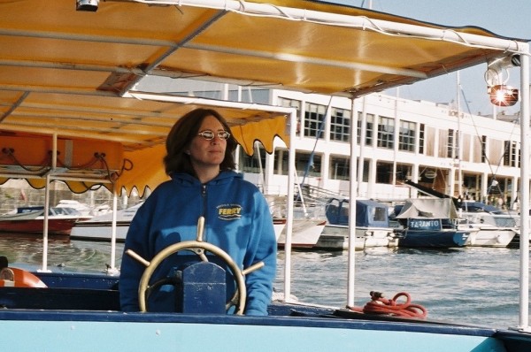 Ferry picture Carrie fin